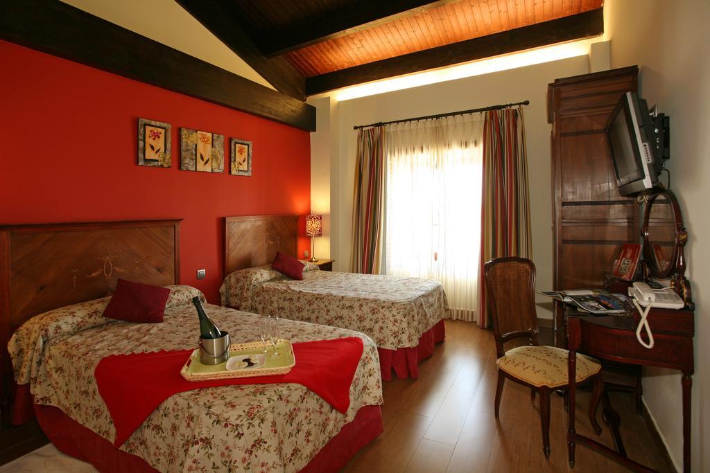 Hosteria Del Mudejar Avila Velayos ภายนอก รูปภาพ